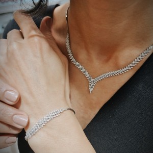 Pırlanta Montür Modern Su Yolu Düğün ve Nişan Seti