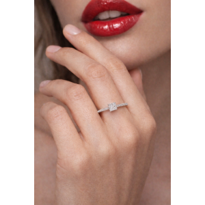 Favori Pırlanta Prenses Kesim Tektaş Pırlanta 0.17 Karat G SI Yüzük