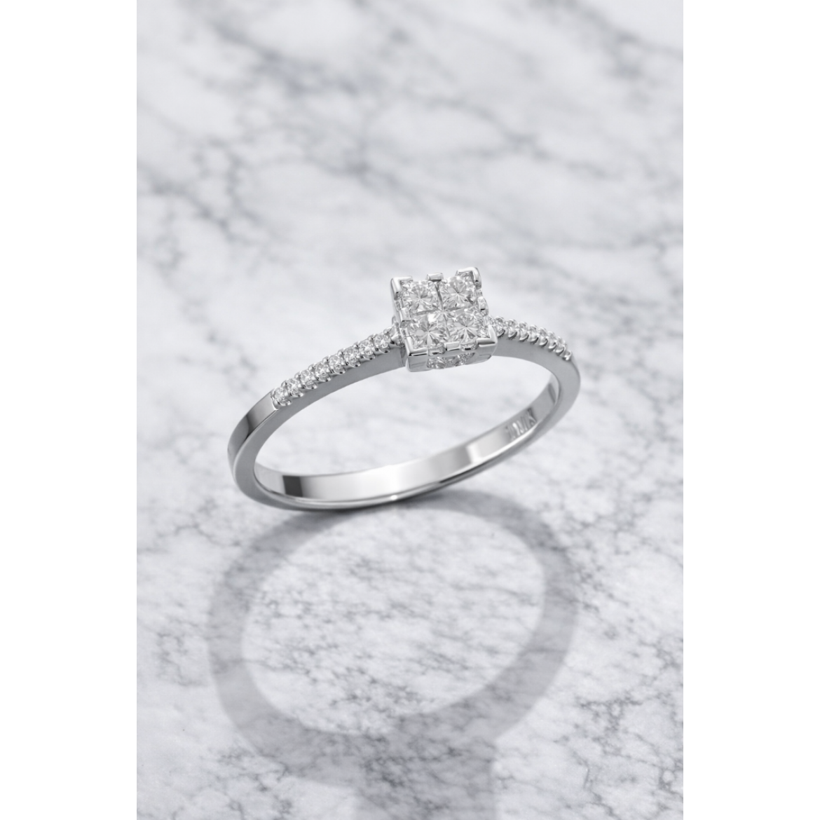 Favori Pırlanta Prenses Kesim Tektaş Pırlanta 0.17 Karat G SI Yüzük