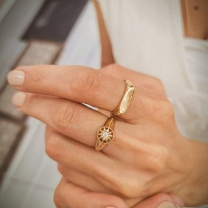 Taşlı MOD Yıldızlı Yüzük Taşlı MOD Yıldızlı Yüzük