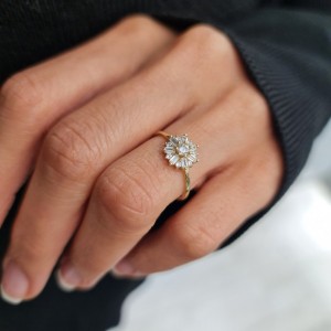 Baget Taşlı Tasarım Yüzük 14 Ayar