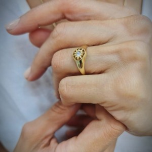 Taşlı MOD Yıldızlı Yüzük