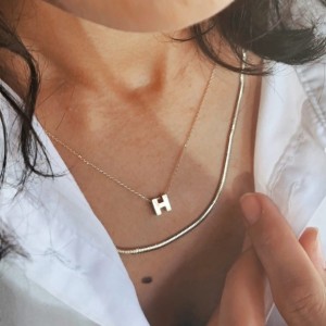 H Üç Boyutlu Harf Kolye H Üç Boyutlu Harf Kolye