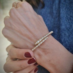 Taşlı Yılan Kelepçe 14 Ayar Taşlı Yılan Kelepçe 14 Ayar