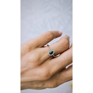 Damla Model Zümrüt Taşlı Rose Yüzük 14 Ayar Altın Damla Model Zümrüt Taşlı Rose Yüzük 14 Ayar Altın