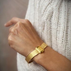 Trabzon Kelepçe 4 Sıra 14 Ayar Altın Trabzon Kelepçe 4 Sıra 14 Ayar Altın