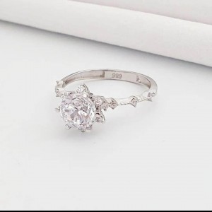 Camdaki Kız Yüzüğü Lotus Çiçeği14 Ayar Camdaki Kız Yüzüğü Lotus Çiçeği14 Ayar