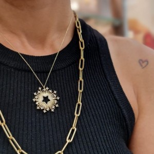 Tasarım Yıldız Taşlı Kolye 14 Ayar Altın Tasarım Yıldız Taşlı Kolye 14 Ayar Altın